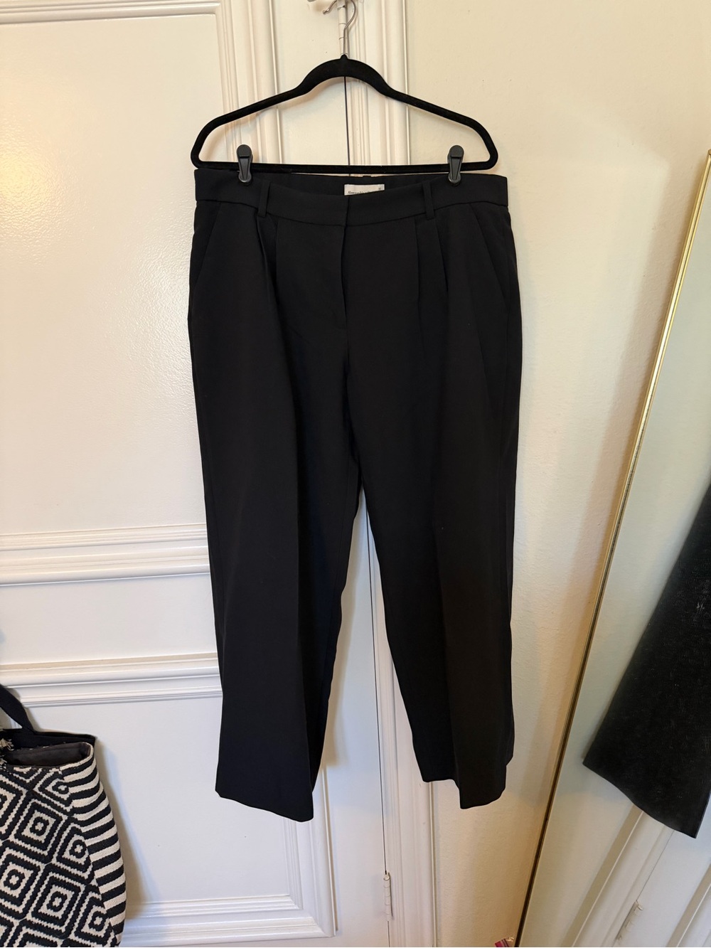 Abercrombie & Fitch Curve Love Sloane Tailored Wide Leg Pant - Picture 3 of 4